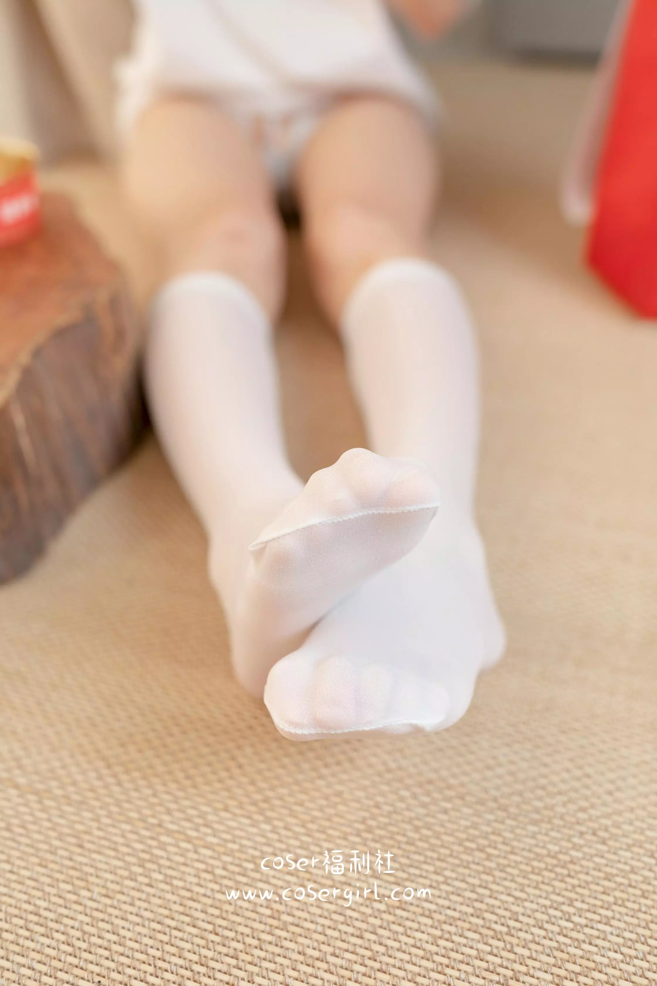 图片[2]-林书辞 黄豆粉 [69P1V-3.77GB]高清原版无水印写真下载-COSERYYDS